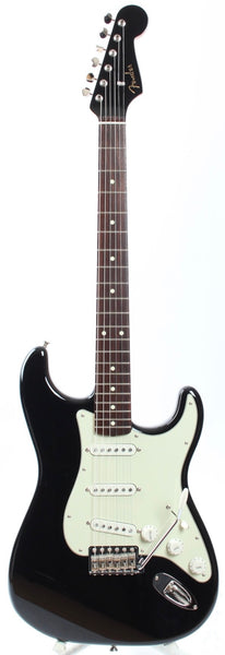 2023 Fender Stratocaster Traditional 60s II black matching headstock